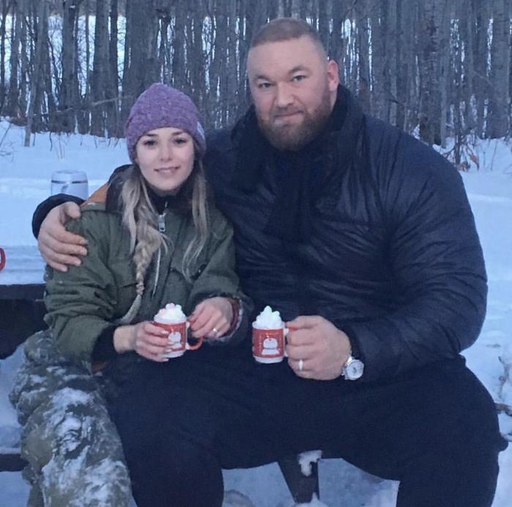 “The Mountain with a regular cup and his wife”