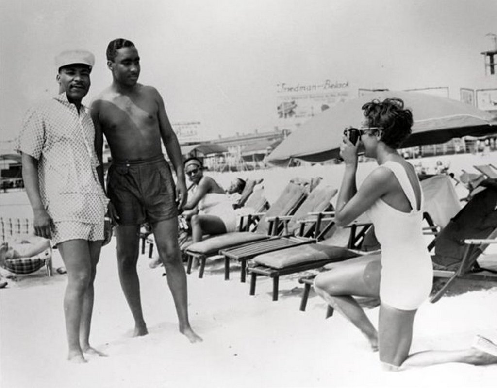 1956 - Martin Luther King at the Chickenbone Beach, Atlantic City