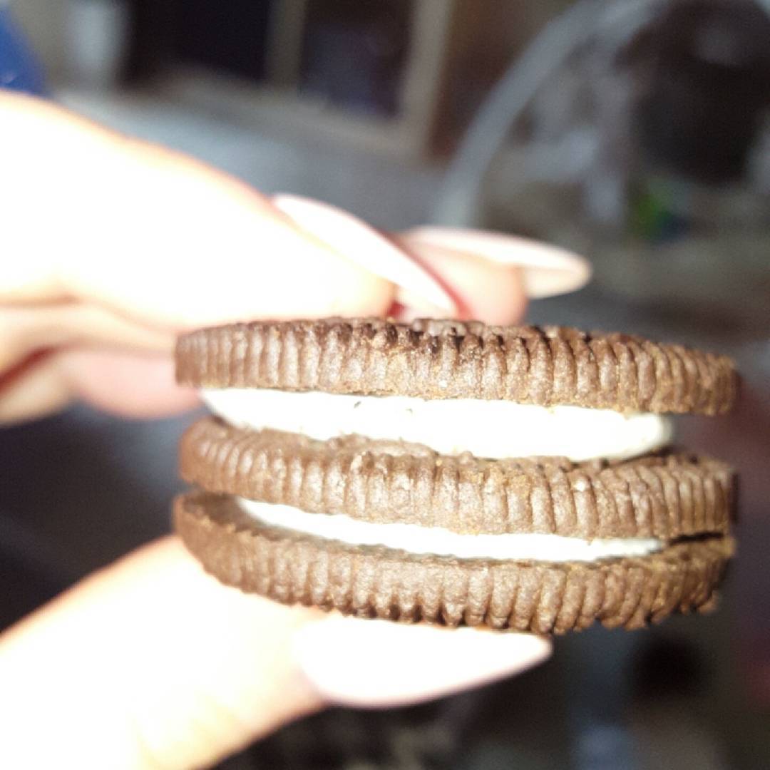 A lucky Oreo “sandwich”