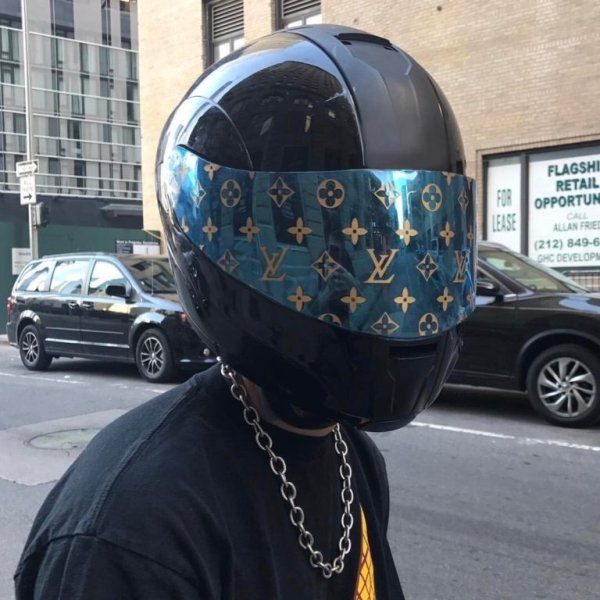 louis vuitton motorcycle helmet - Flagshi Retail Opportun Allan Fre 212 8496 Crc Developi