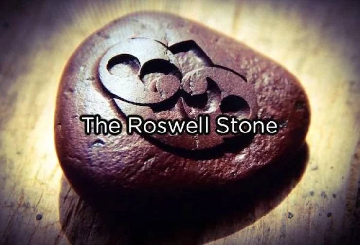 The Roswell stone is a mysterious rock discovered in Roswell, New Mexico on September 4th, 2004. In addition to be abnormally smooth and having unusual magnetic properties (which has lead some to believe it to be a meteorite?), the stone is carved with a mysterious pattern of triangles and crescents. What adds another layer of mystery is that this exact pattern was found in crop circles found in England almost two decades ago. 