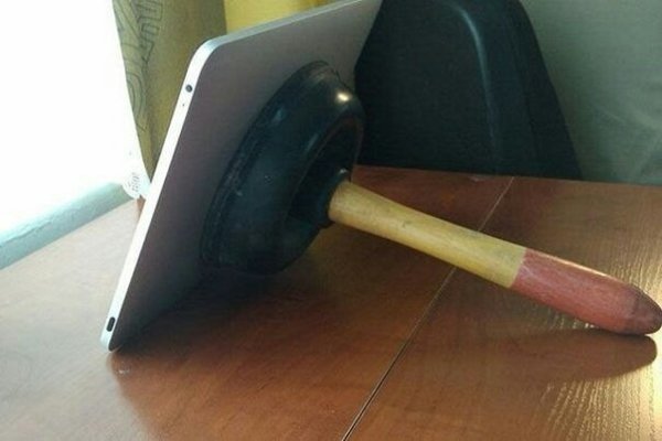 funny ipad stand made from plunger