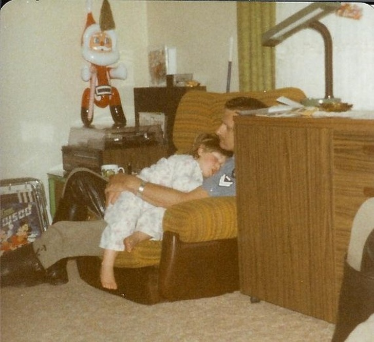 “My dad was a police officer who worked in the major crash unit. I was 3 years old in this photo taken on Christmas Day. He had spent the day at a fatal car crash where 2 children had died. I only found this out today.”