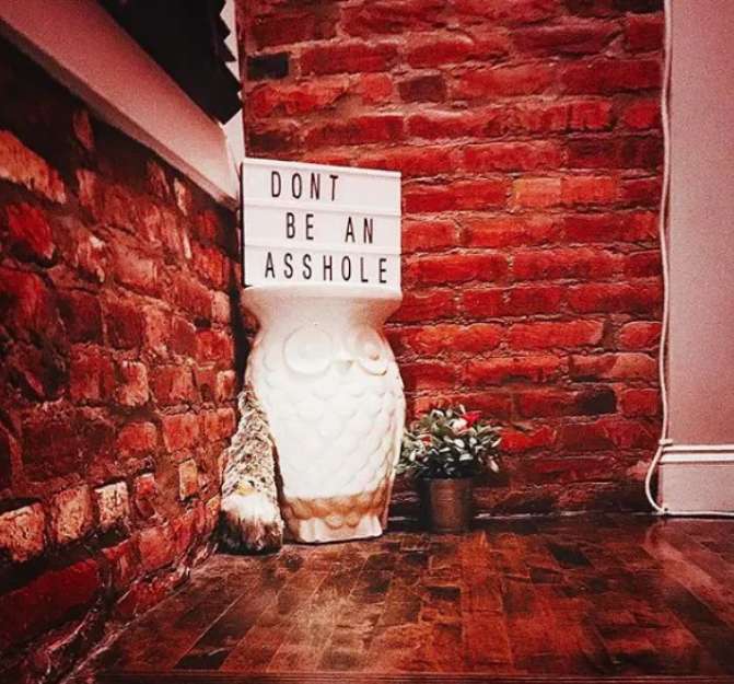wall - Dont Be An Asshole