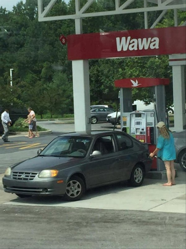 lady at the gas station - Wawa