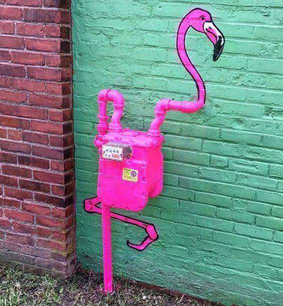 memes - street art flamingo