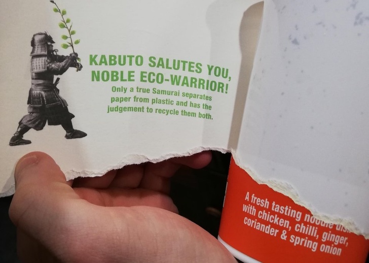 Kabuto Salutes You Noble EcoWarriori Only a true Samurai separates paper from plastic and has the judgement to recycle them both A fresh tasting nouunc Usa with chicken, chilli, ginger, coriander & spring onion