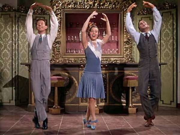 ‘Singin’ in the Rain’ insults.
Actor Gene Kelly insulted Debbie Reynolds’ dancing so much during filming that she once hid from everyone under a piano and cried.