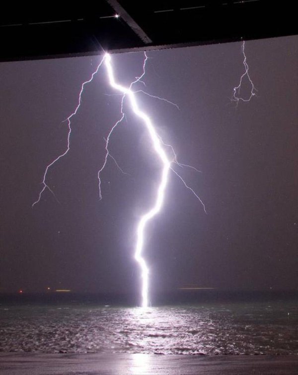 lightning bolt hits water