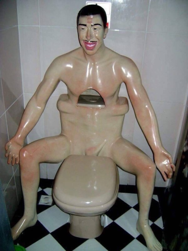 30 awful toilets that will make you want to hold it in.