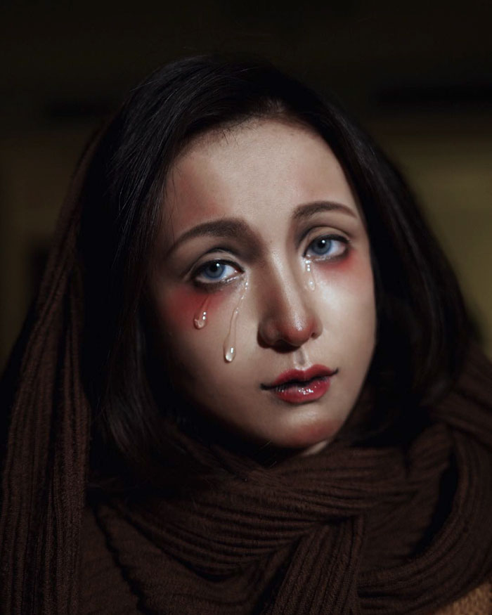 Lady Of Sorrows: Mournful Mary