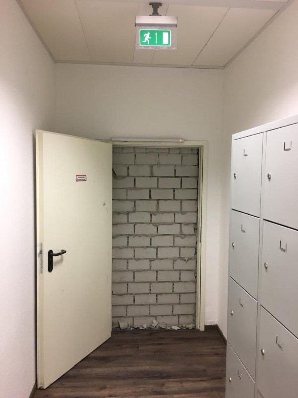 emergency exit in office - I