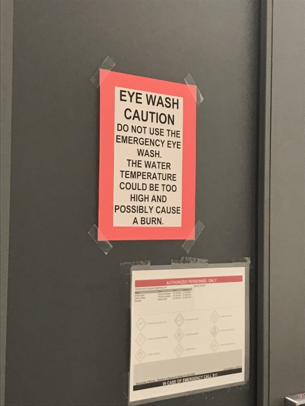 signage - Eye Wash Caution Do Not Use The Emergency Eye Wash. The Water Temperature Could Be Too High And Possibly Cause A Burn. Authorized Personnel Only In Case Of Fueroangycan