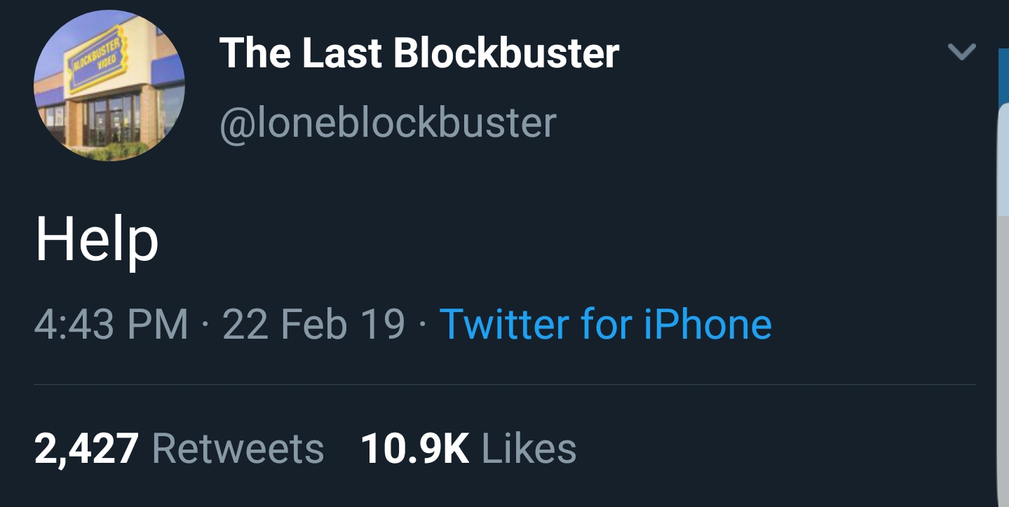 12 tweets from the last Blockbuster