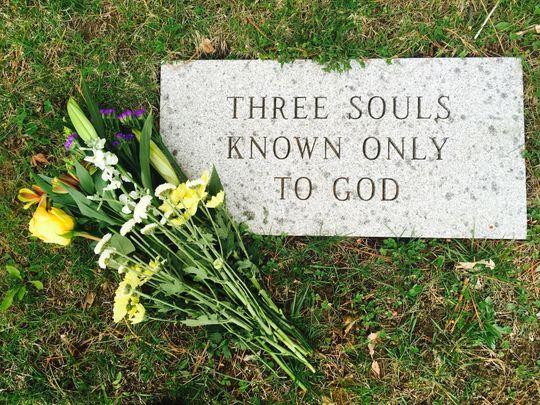 headstone - Three Souls Known Only To God