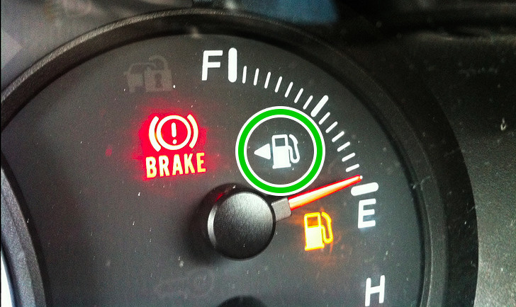Gas indicators tell you which side the tank is on.