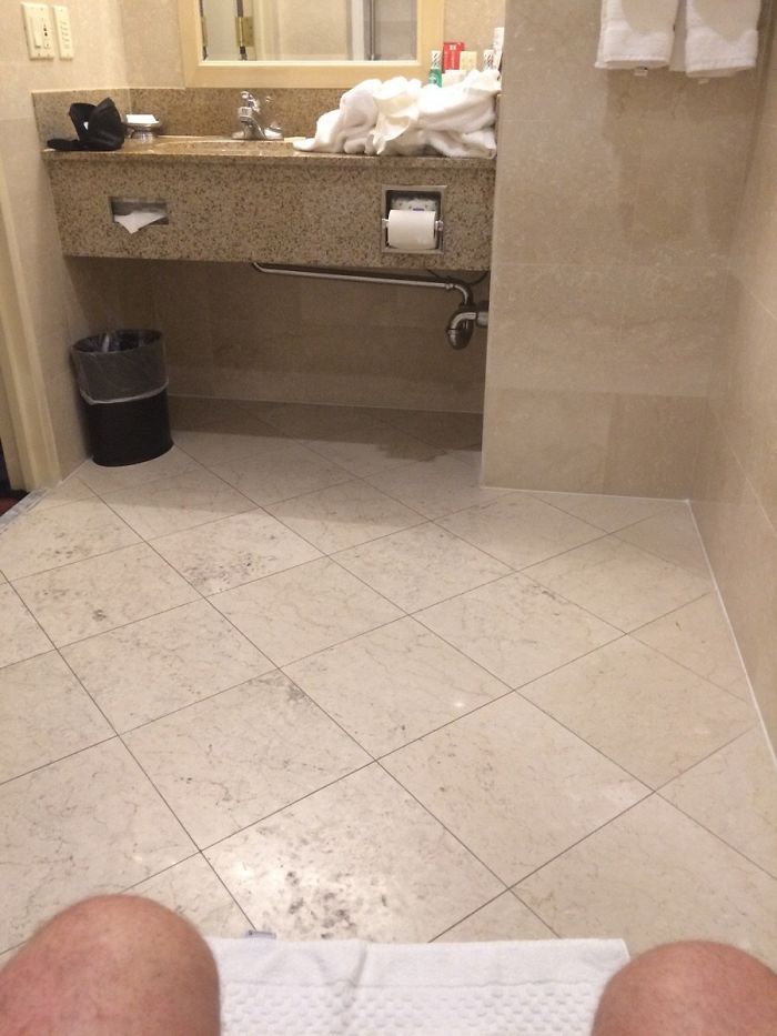 30 horrible hotel fails that people have come across.