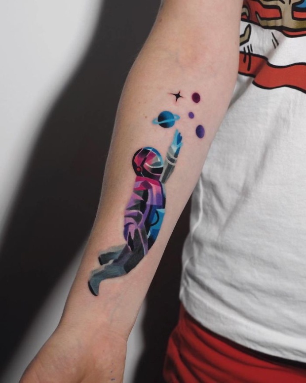 astronauta tattoo color