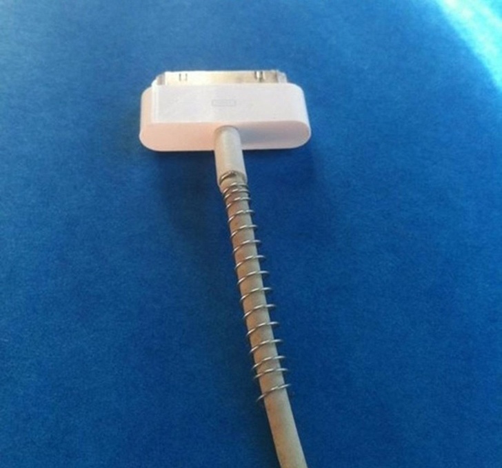 Use a spring to fix a bent cord.
