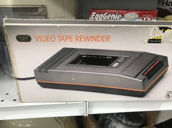 thrift store electronics - EgaGeniem A Video Tape Rewinder rias Adele Liste