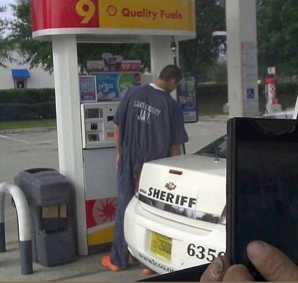 inmate pumping gas for cop - Quality Fuels Sheriff 635