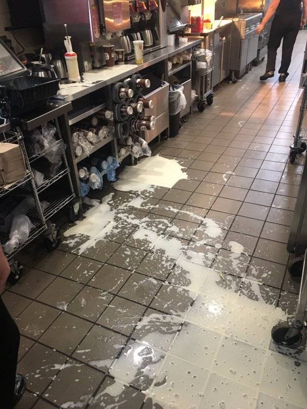 20 McDonald Problems Employees Might Want You To Know About