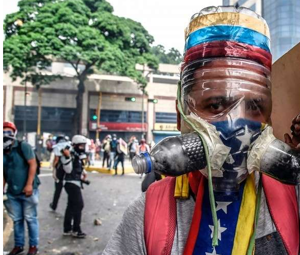 venezuela gas masks