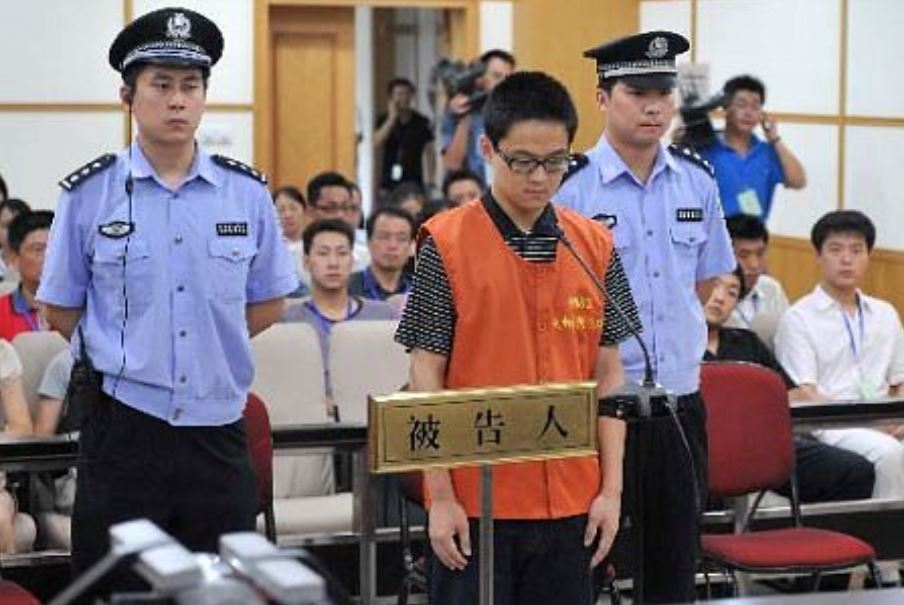 Китай удивлен. Тюрьма в Китае. Тюремная полиция Китая. Осуждающие китайцы.