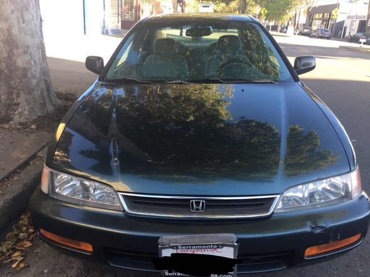 This guy had his Honda Accord die on him, then he spotted an ad for a "free Honda Accord" posted online.