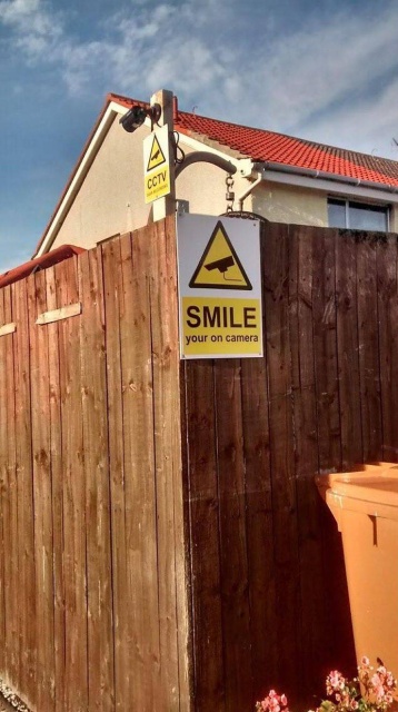 fail shed - Smile your on camera