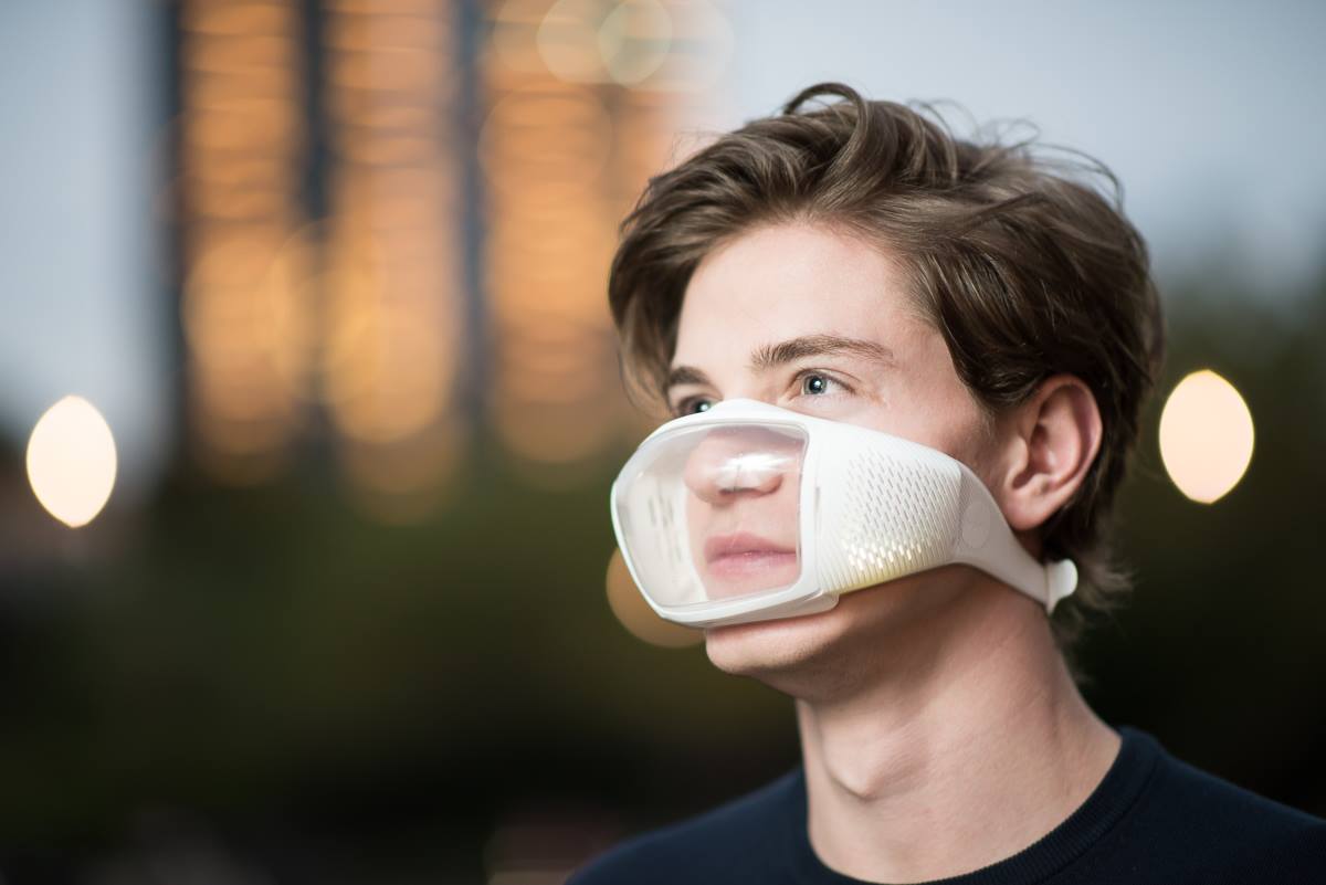 Device for fresh air breathing.