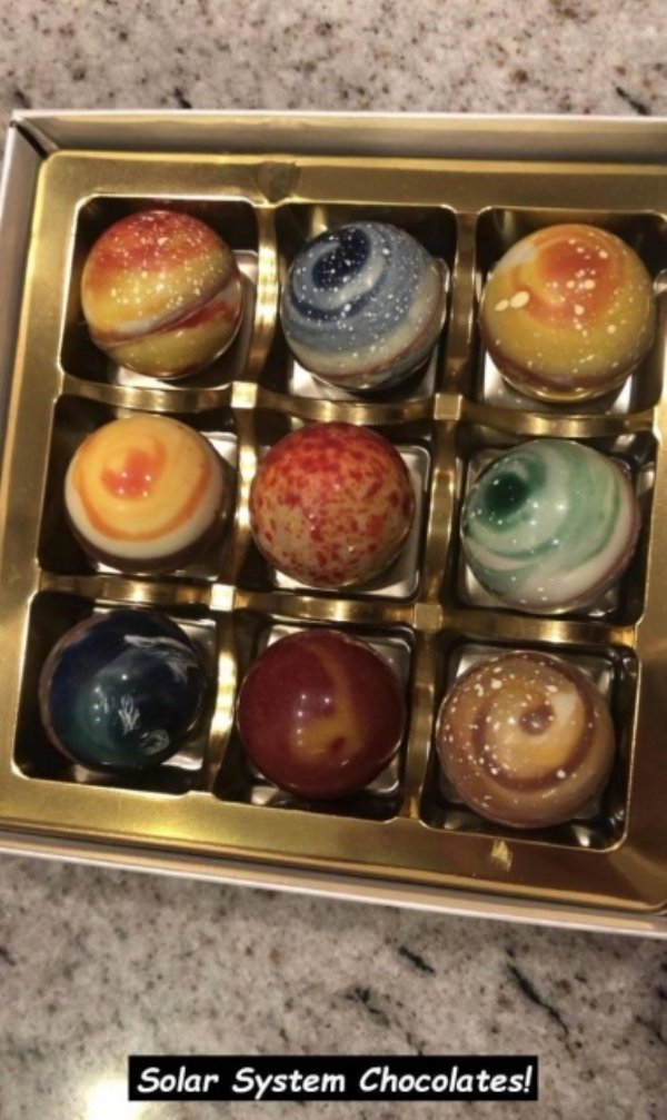 petit four - Solar System Chocolates!
