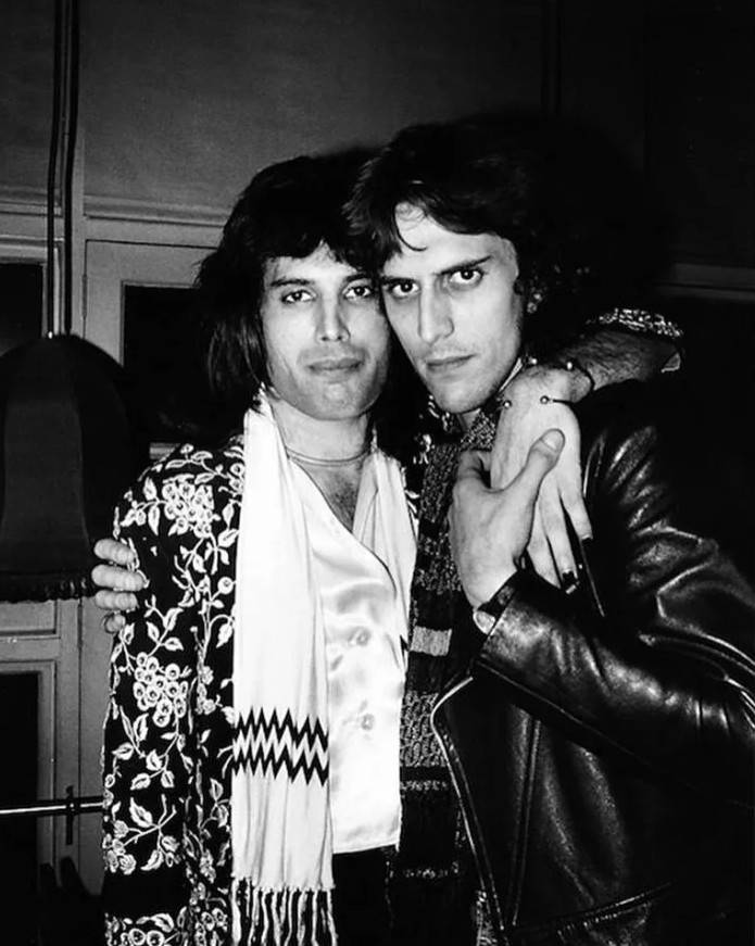 Freddie Mercury & Mick Rock
