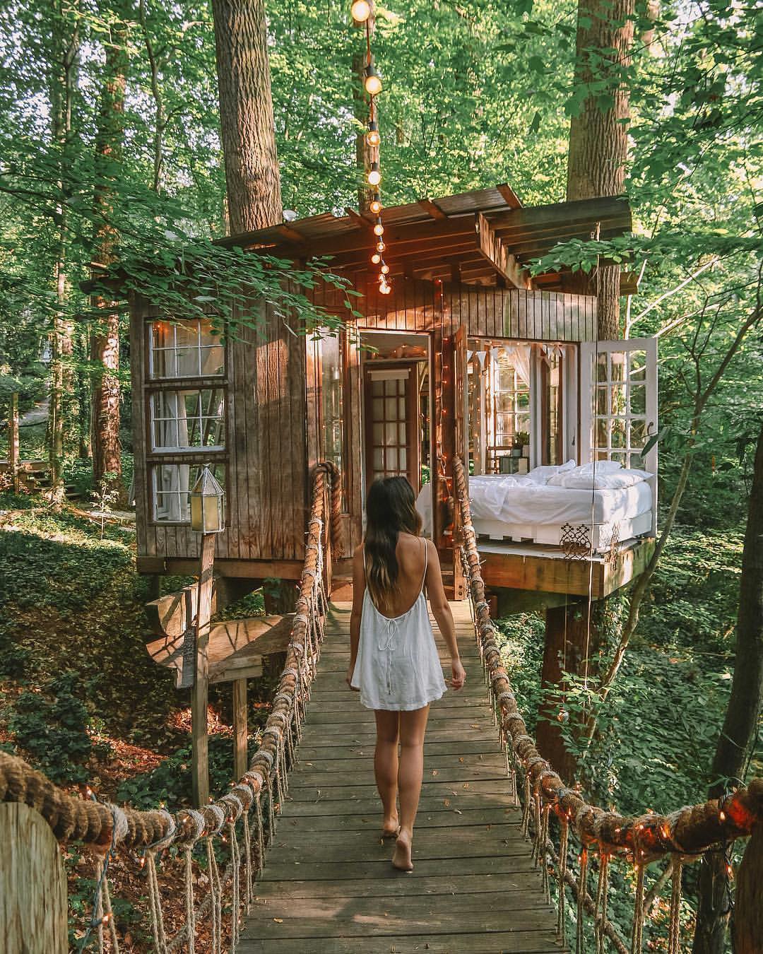 tree house girl aesthetic