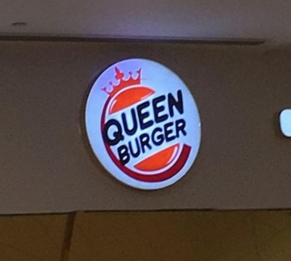 signage - Queen Burger