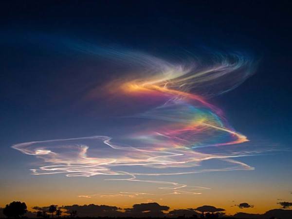 rainbow bridge atmospheric phenomenon