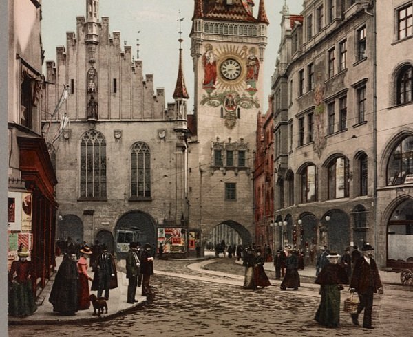 An area in Munich, 1890.