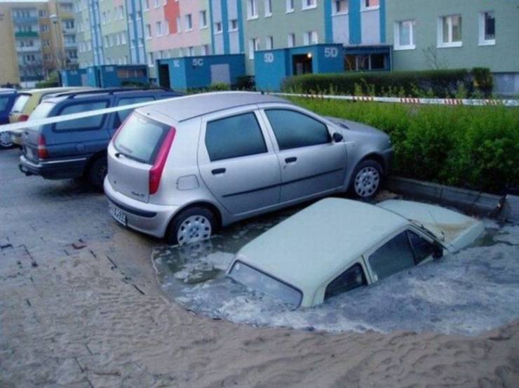 fail pics - best parking space - In