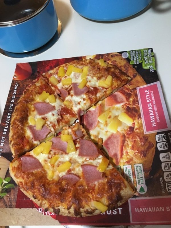 california style pizza - "Y Not Delivery. It'S Digiorno. Ust Rficial Flavors Keep Frozen Preservative Free Crust Se Reasy To Eat Coon Torough Net Wt 28.50Z Hawaiian S Hawaiian Style Canadian Bacon And Pheapple Pizza 3125021 8089 Per 16 Pizza 270 3.5, 670 
