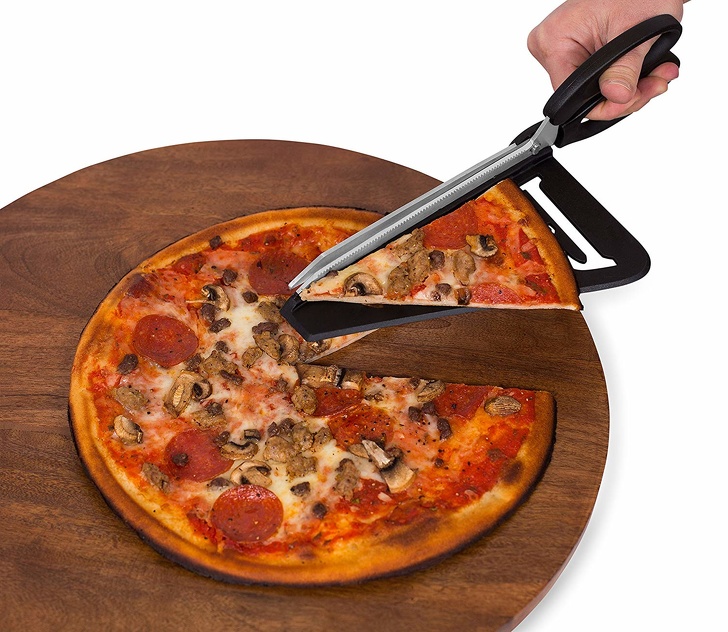 Ultimate pizza cutter.