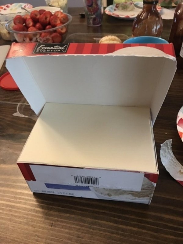 ice cream in cardboard box - Lord