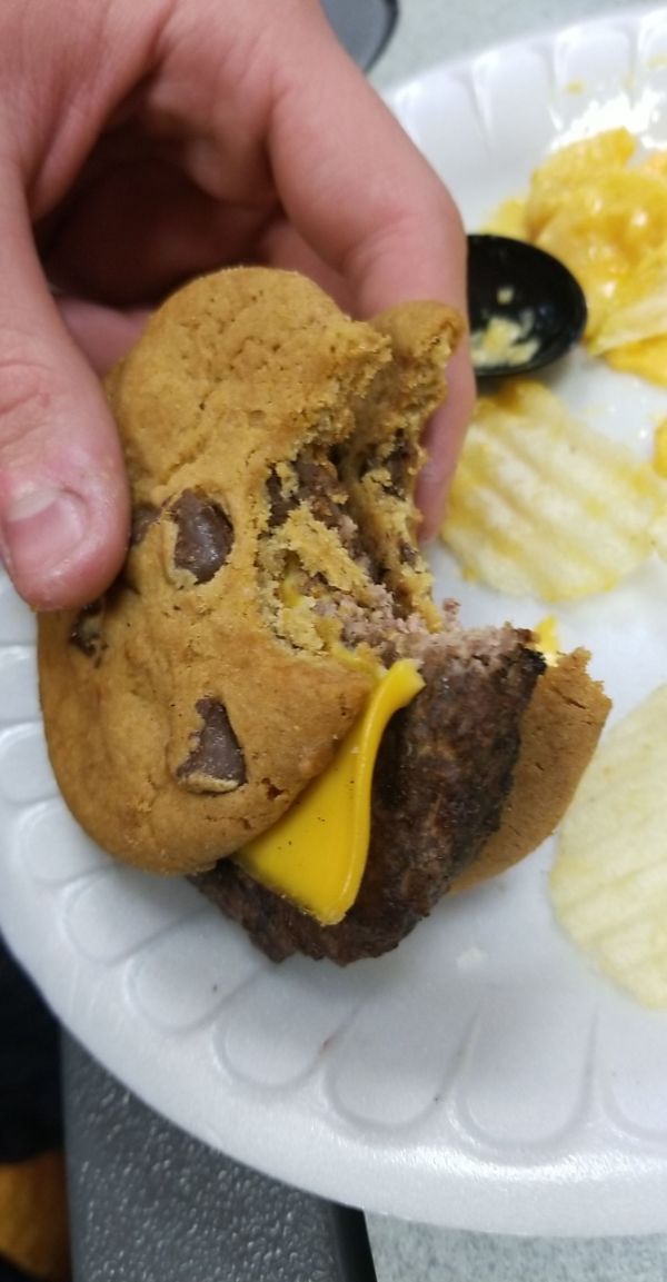 chocolate chip cheeseburger