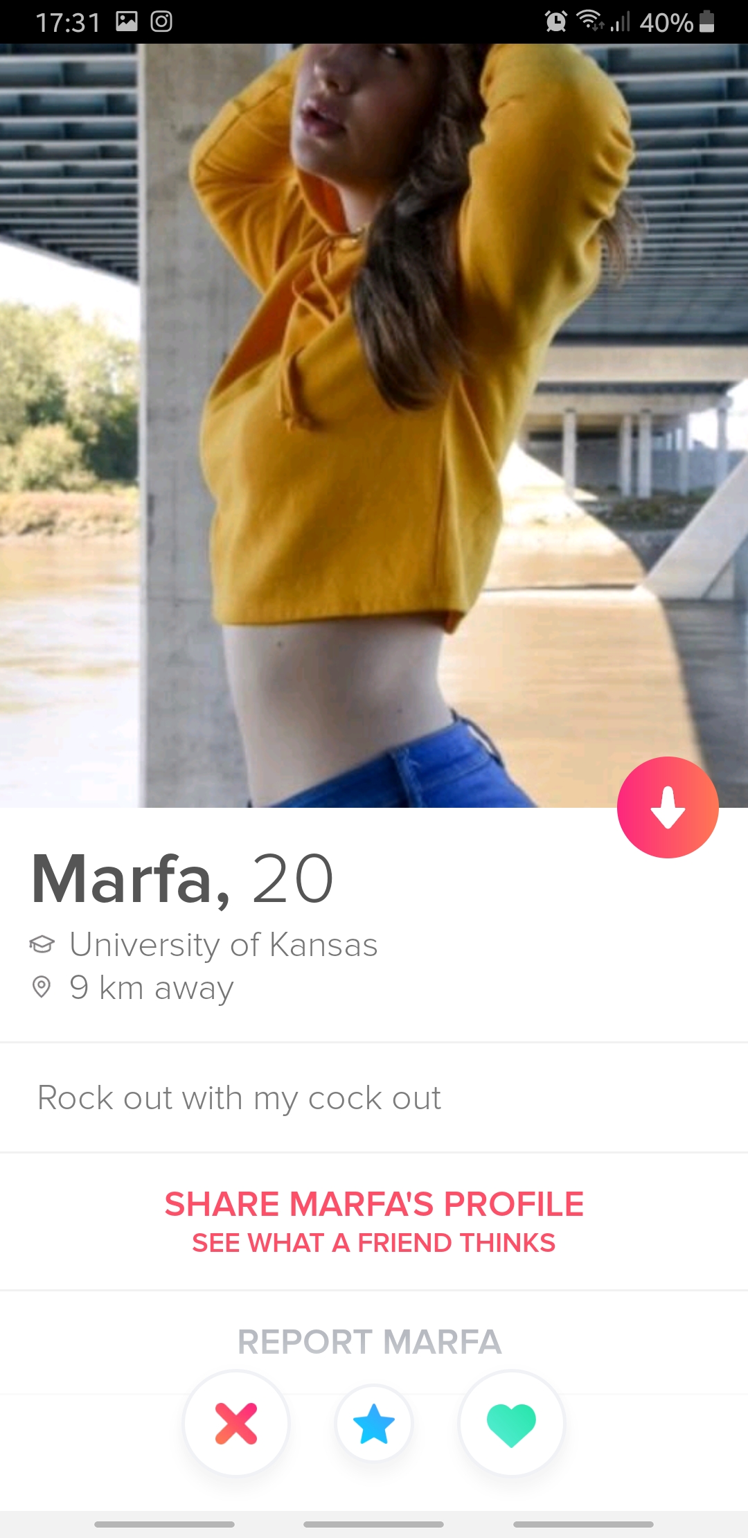 tinder - shoulder - @ 40% Marfa, 20 University of Kansas ~ 9 km away Rock out with my cock out Marfa'S Profile See What A Friend Thinks Report Marfa