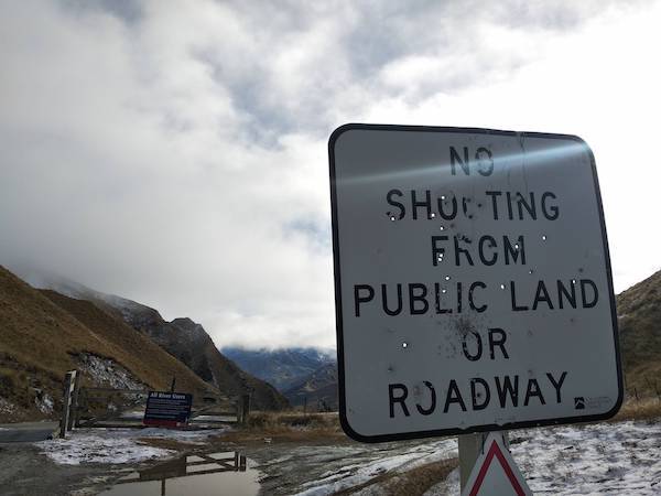 sky - No Shulting From Public Land Or Roadway