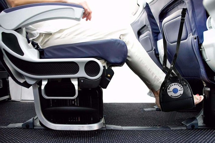Leg support that lets you rest your feet while traveling.