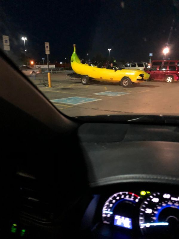 A banana car.