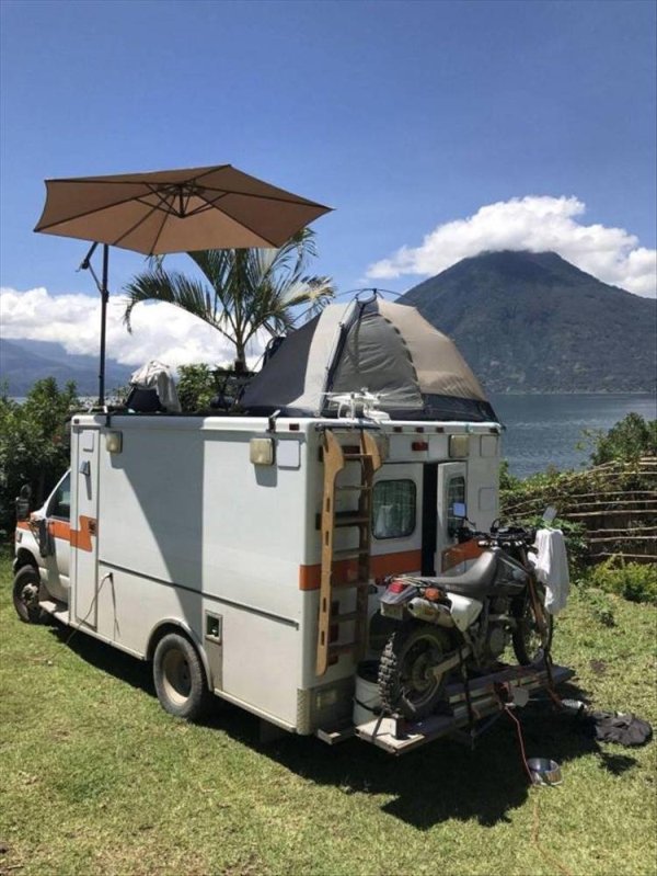 van life ambulance