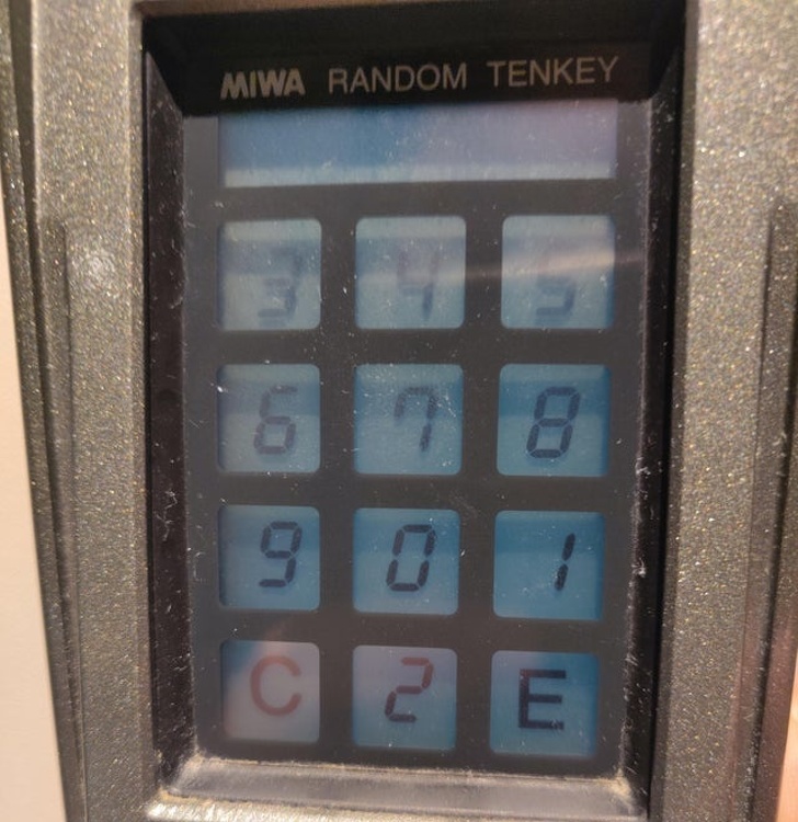 randomize keypad