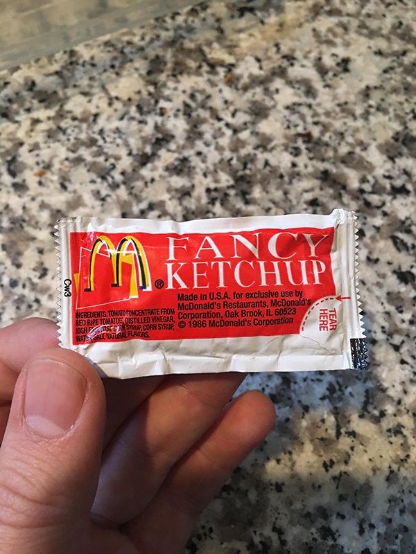 mcdonalds ketchup packets - Nga Fancy Iv Ketchup Cw3 Made in U.S.A. for exclusive use by Ngredients. Tovat Macontrate From McDonald's Restaurants, McDonald's Red Ripe Tomatoes Distilled Vinegar Corporation, Oak Brook, Il 60523 Righvac Syrup. Corn Syrup 19