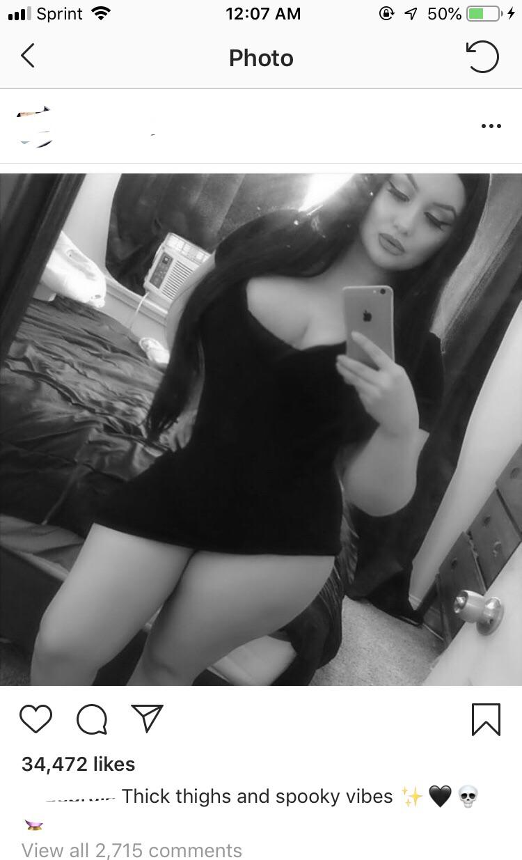 photoshop snapshot - ..l Sprint @ 9 50% 4 Photo Q V 34,472 ........ Thick thighs and spooky vibes View all 2,715